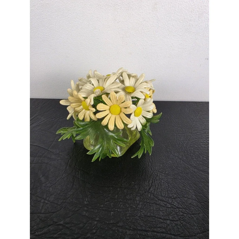 Vtg Acrylic Lucite Vase & Wire White Daisies With Yellow Center MCM 4”
